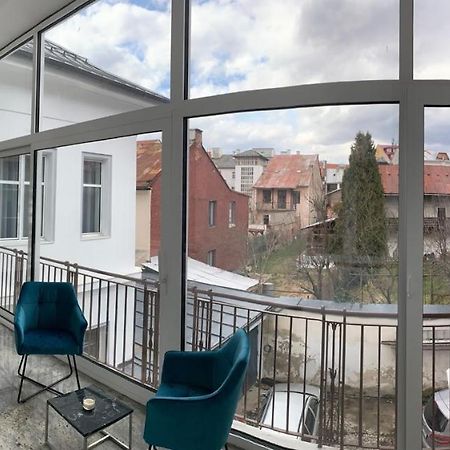 Premium Apartment Near Banska Bystrica Square With Two Big Bedrooms מראה חיצוני תמונה