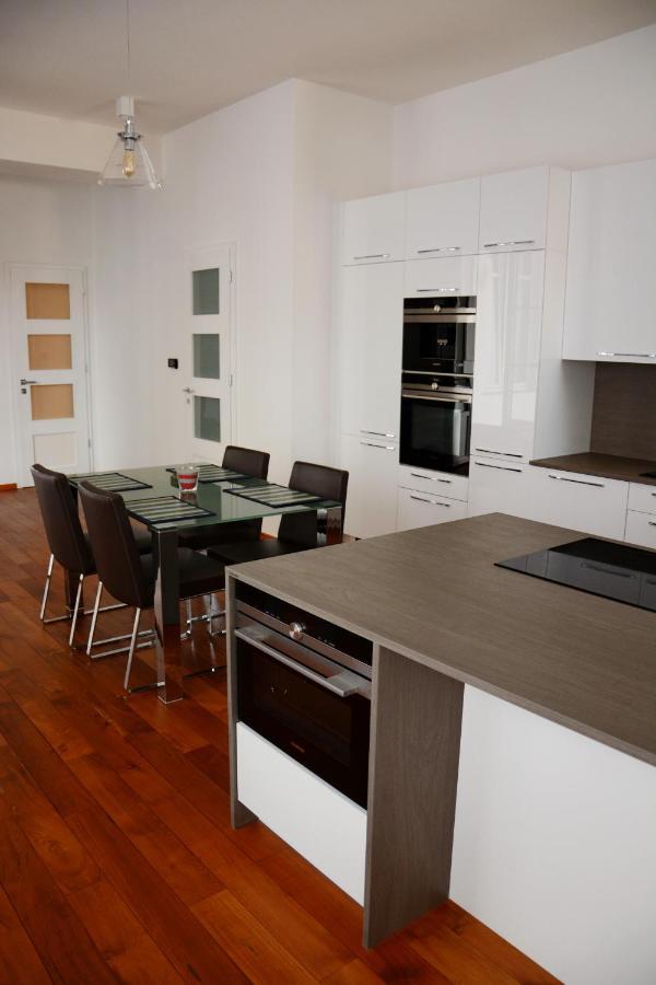 Premium Apartment Near Banska Bystrica Square With Two Big Bedrooms מראה חיצוני תמונה