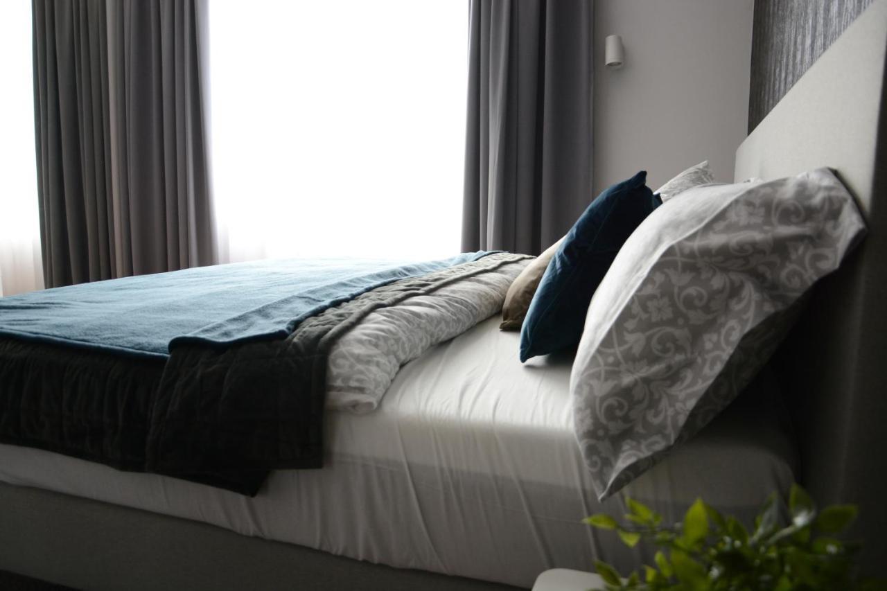 Premium Apartment Near Banska Bystrica Square With Two Big Bedrooms מראה חיצוני תמונה